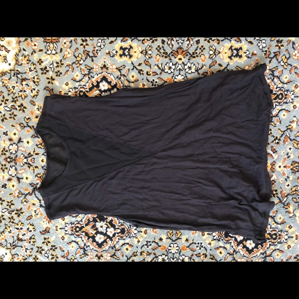 LuLuLemon workout Tank Top Black SZ 10